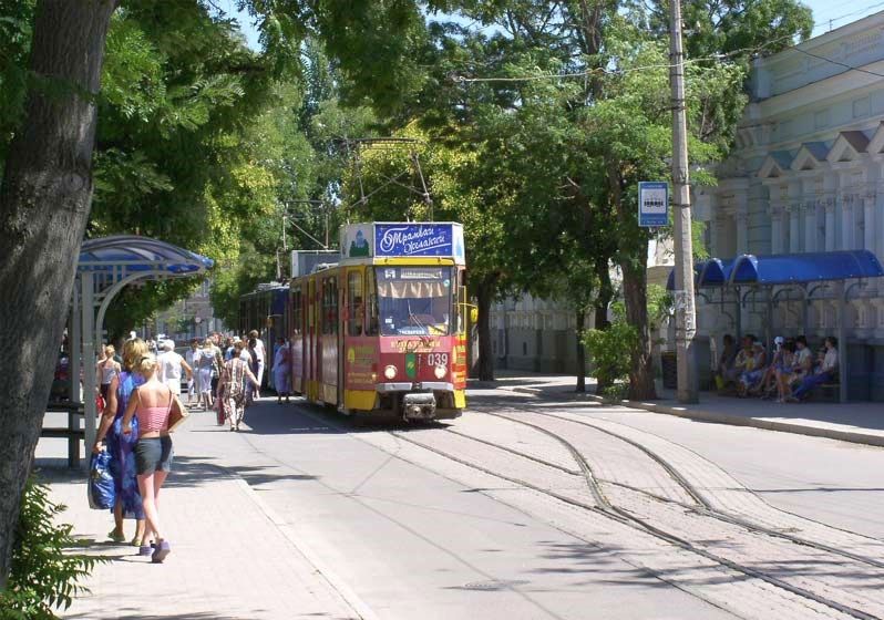Экскурсионный трамвай в Евпатории